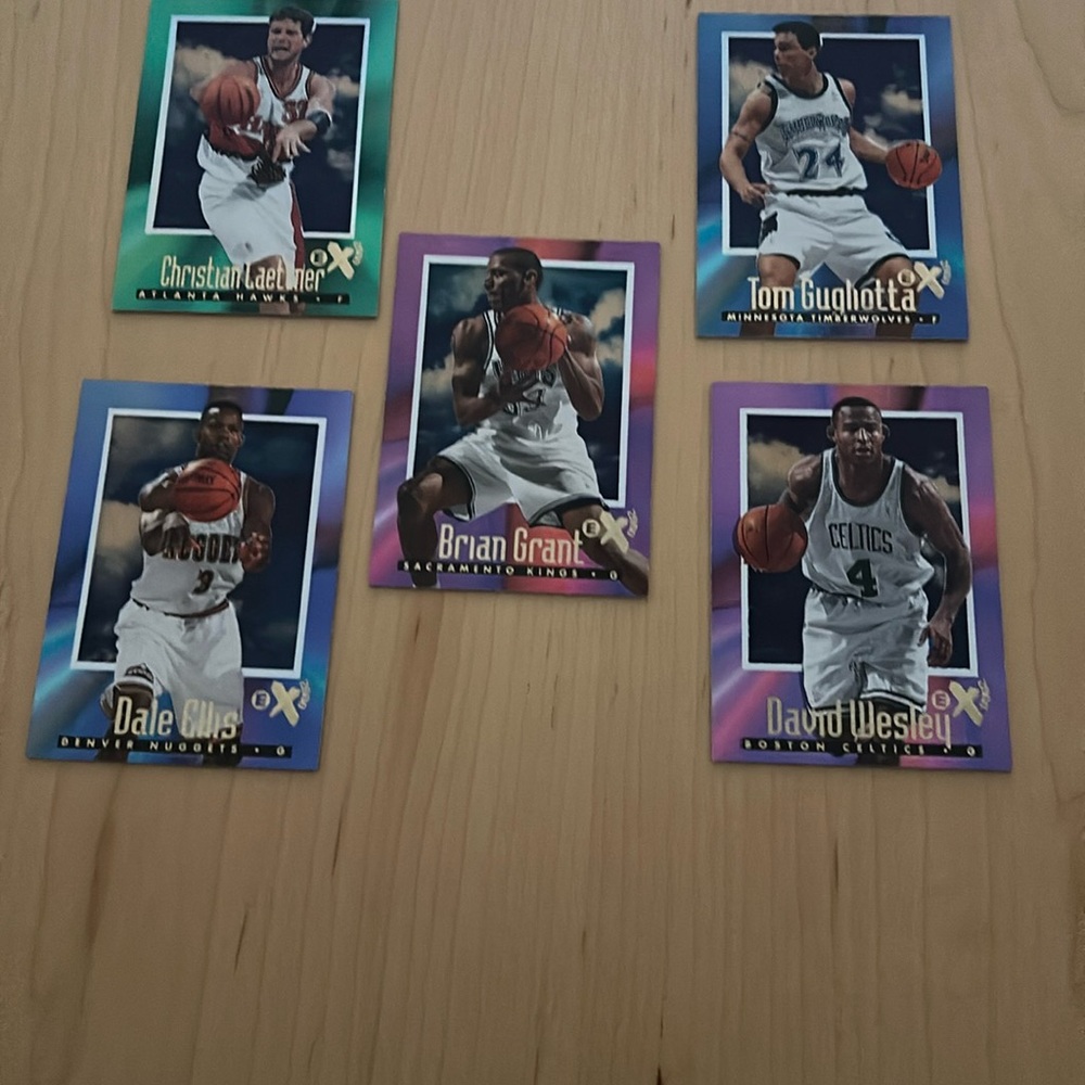 Basketball Trading Card Set - Picture 8 of 8